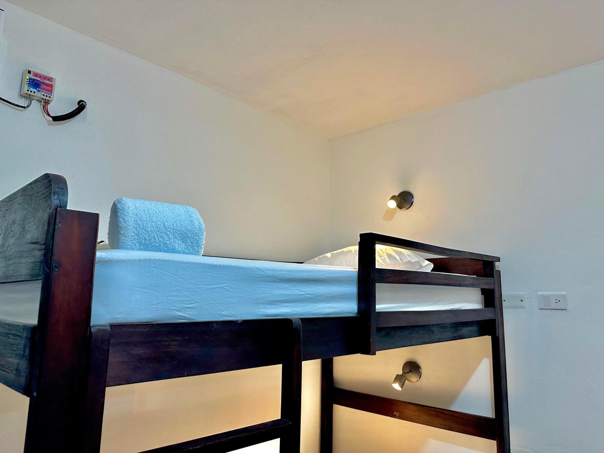 Hotel San Miguel ฟลอเรส ภายนอก รูปภาพ