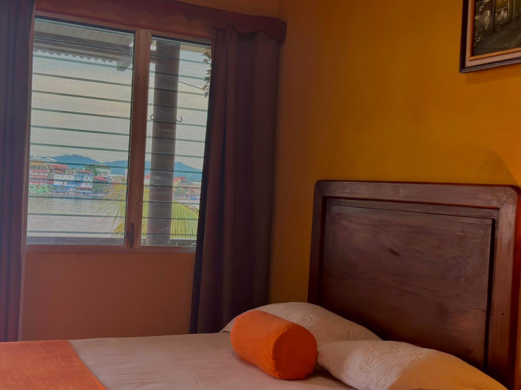Hotel San Miguel ฟลอเรส ห้อง รูปภาพ